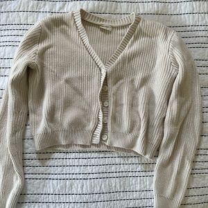 Brandy melville billie sweater